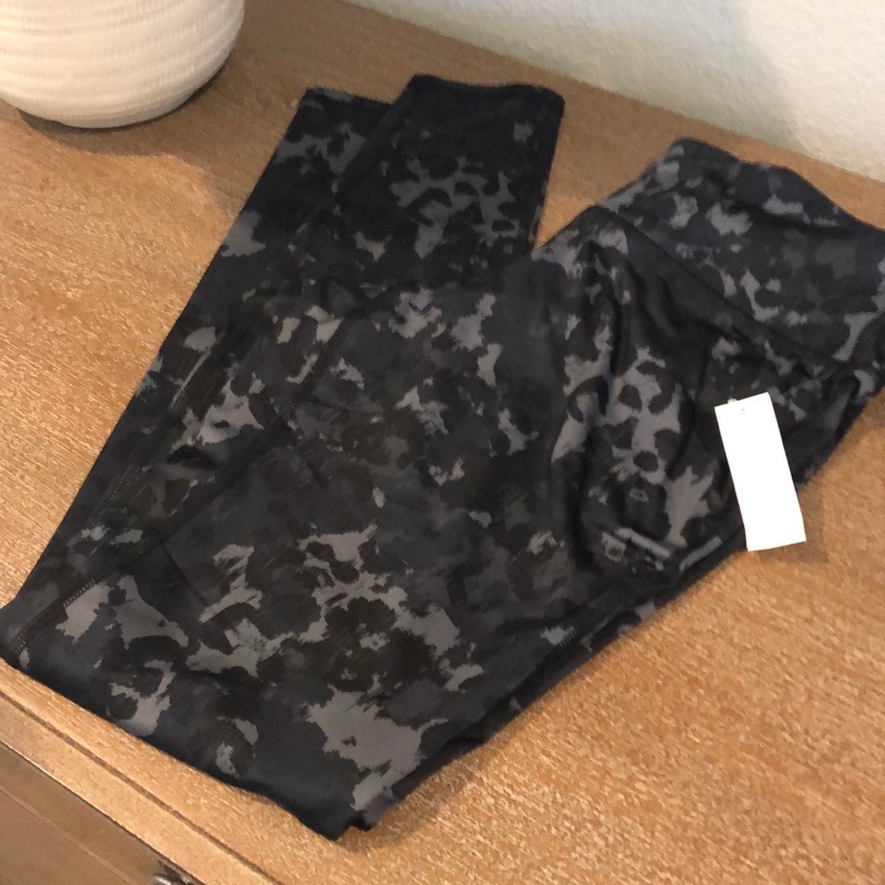 “Camo” leggings